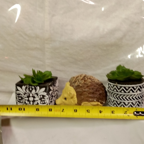 💕OLD East Main Animal Figurine, Planters,Greenery Window Seal/Shelf Decor - Picture 4 of 6